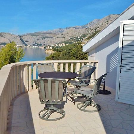Seafront Apartments Nemira Omiš Dış mekan fotoğraf