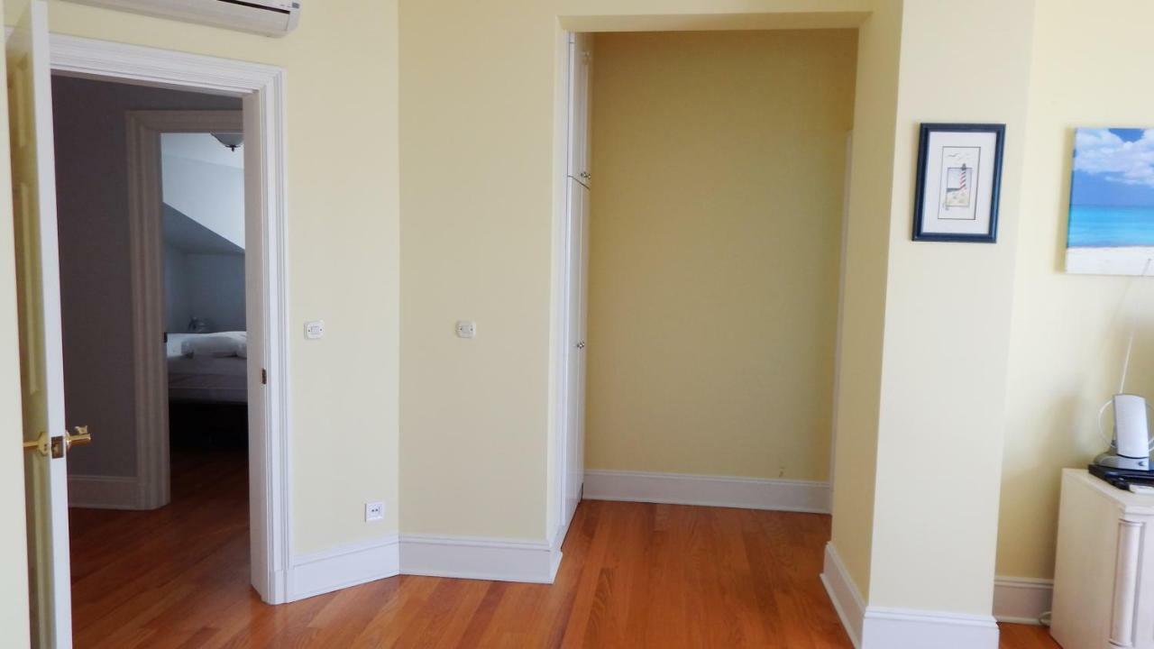Seafront Apartments Nemira Omiš Dış mekan fotoğraf