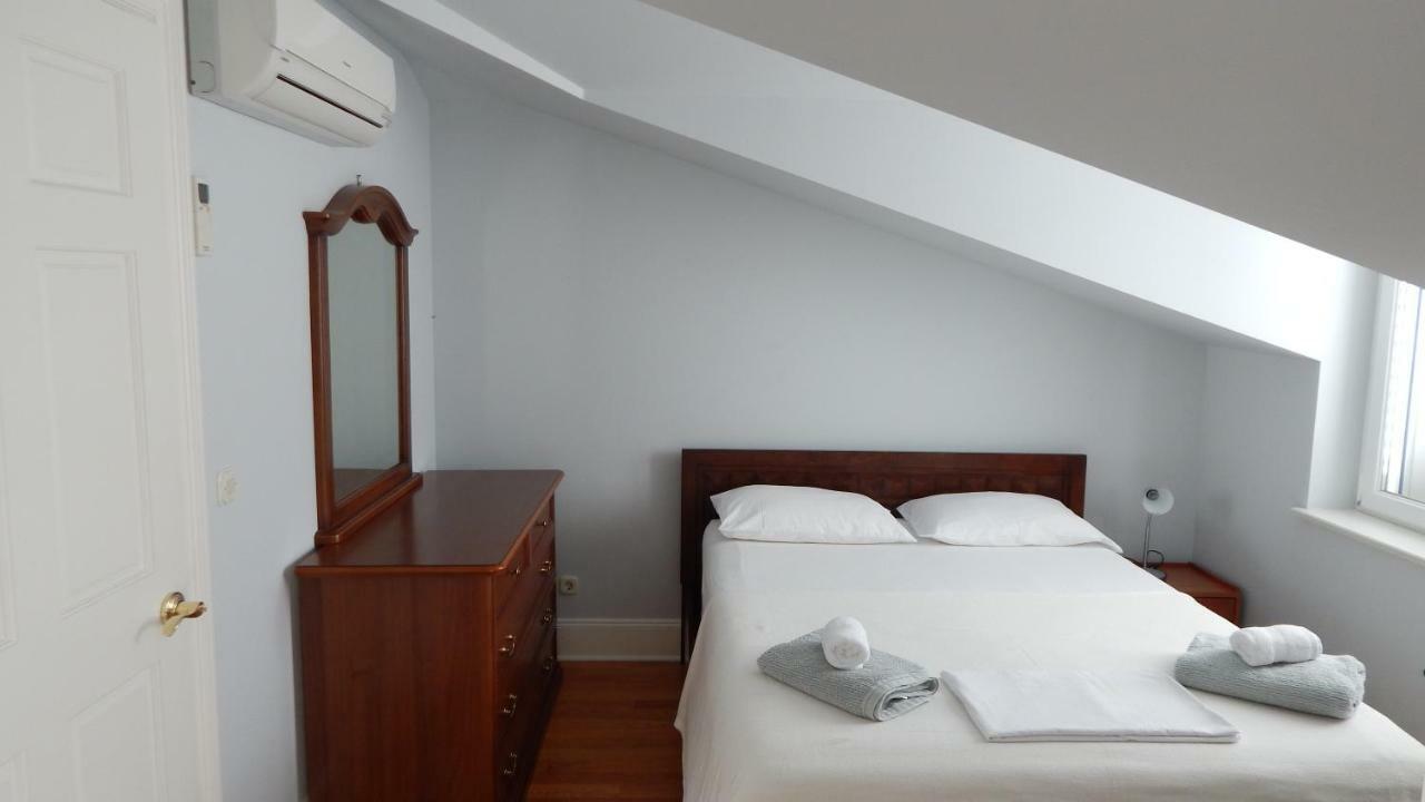 Seafront Apartments Nemira Omiš Dış mekan fotoğraf