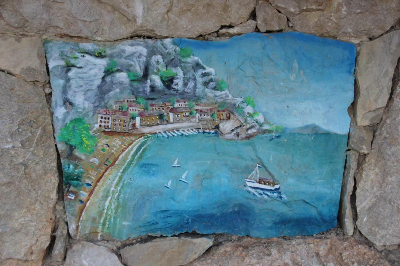 Seafront Apartments Nemira Omiš Dış mekan fotoğraf